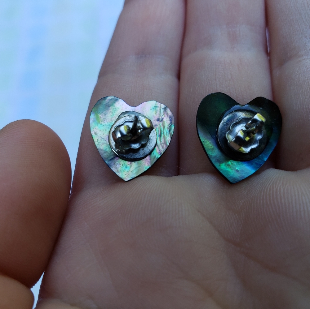 NWOT Genuine Abalone Shell Heart Earrings - Picture 5 of 6